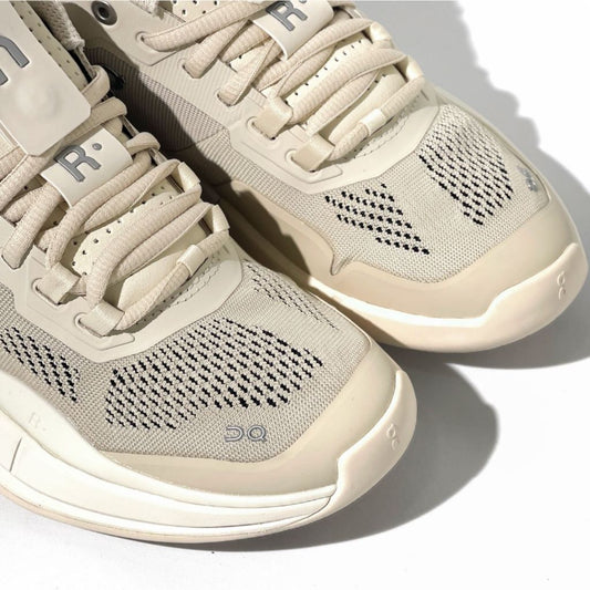 ON THE ROGER PRO SAND IVORY WMNS