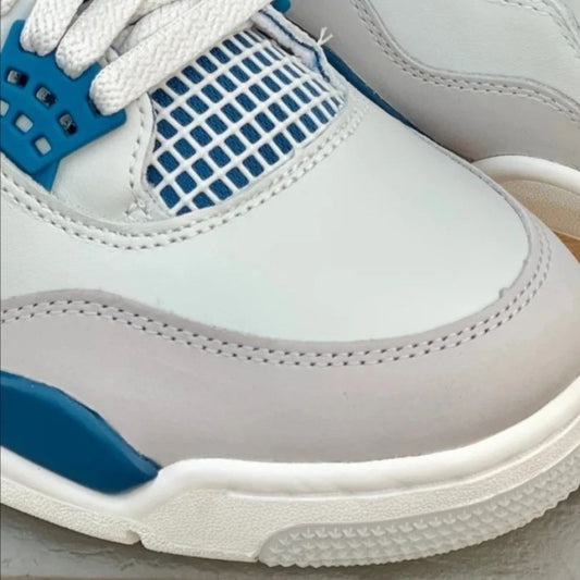 AIR JORDAN 4 MILITARY BLUE