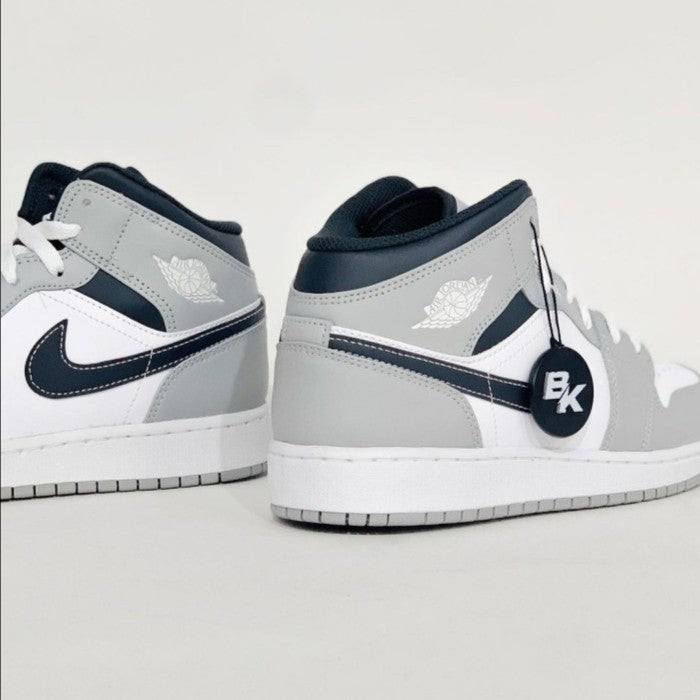 AIR JORDAN 1 MID BLACK GREY GS