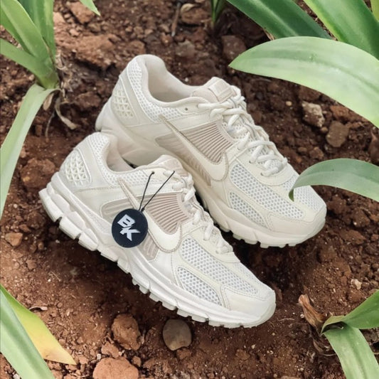 Nike zoom Vomero 5 Pale ivory wmns