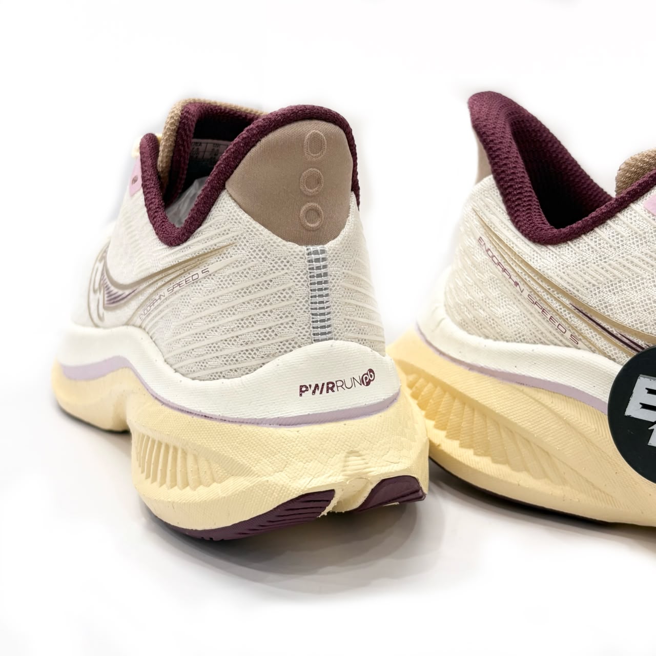SAUCONY ENDORPHIN SPEED 5 IVORY MAROON WMNS