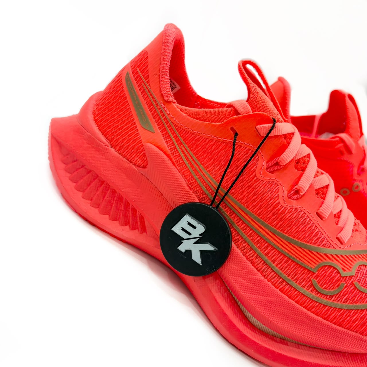 SAUCONY ENDORPHIN PRO 5 A ROUGE WMN
