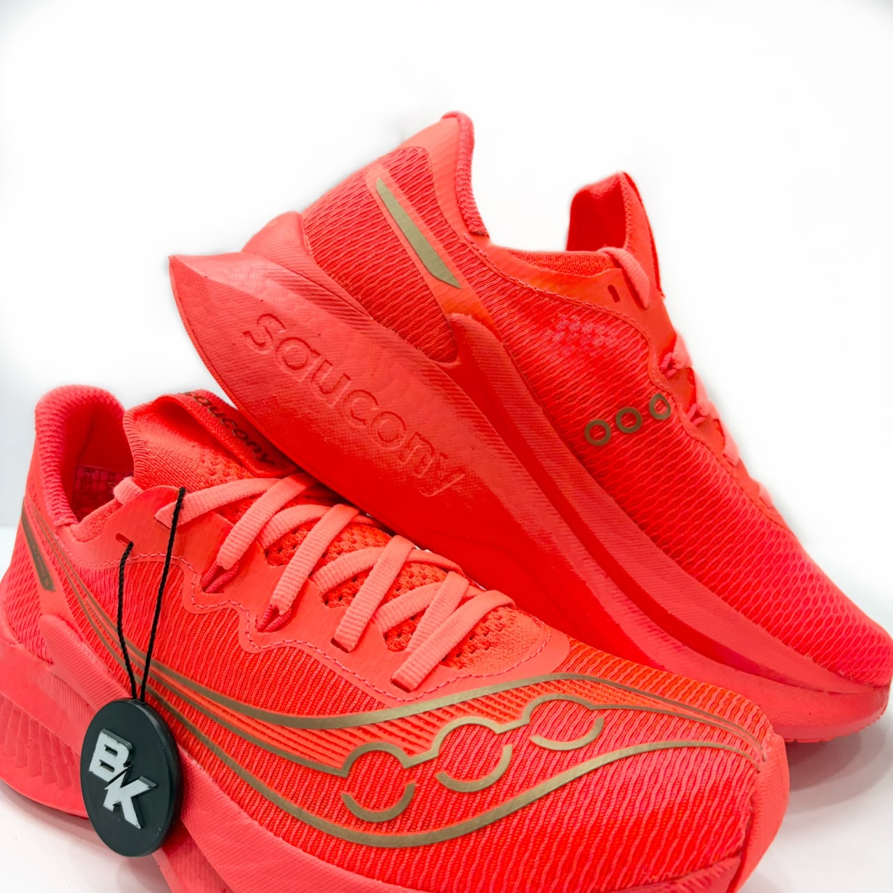 SAUCONY ENDORPHIN PRO 5 A ROUGE WMN
