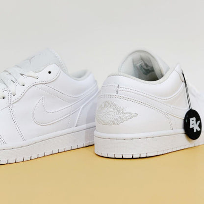 AIR JORDAN 1 LOW TRIPLE WHITE MEN