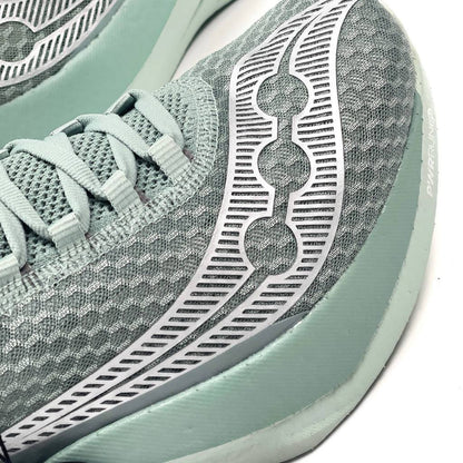 SAUCONY ENDORPHIN PRO 4 ICEBERG CARBON