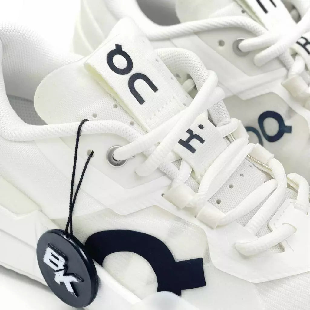 ON THE ROGER PRO 2 ALL WHITE WMNS