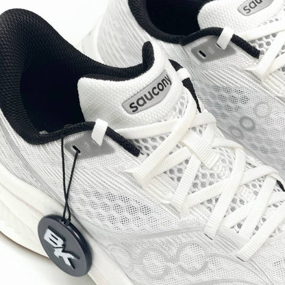 SAUCONY ENDORPHIN SPEED 5 WHITE GUM
