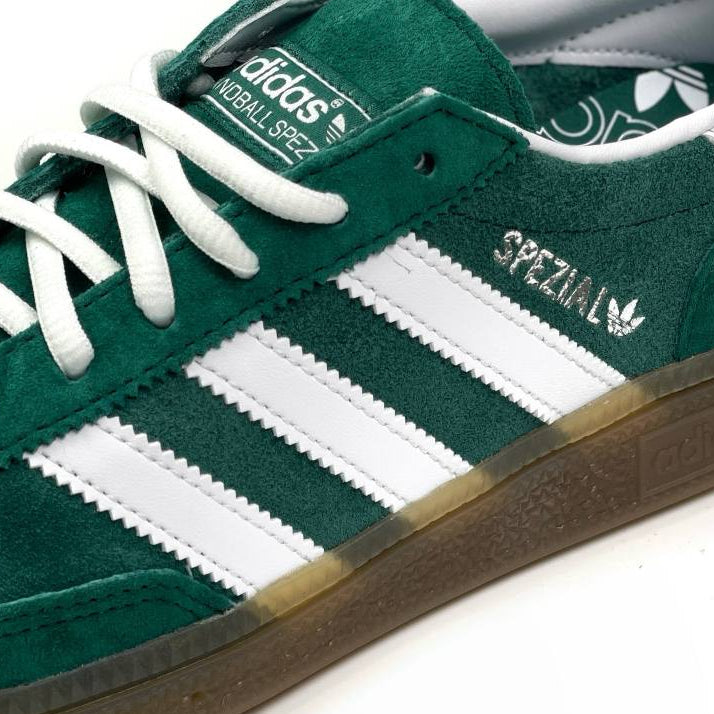 handball spezial collegiate green gum