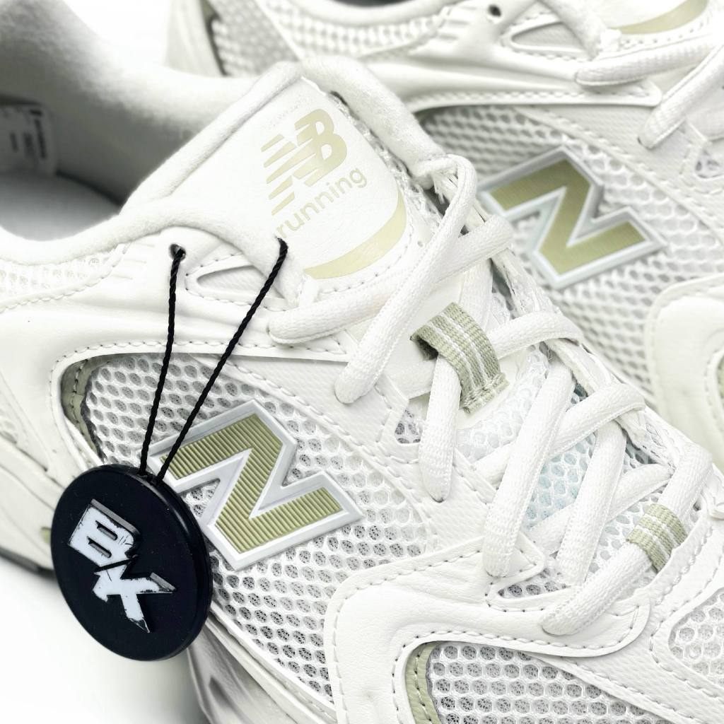 NEW BALANCE 530 WHITE GREEN