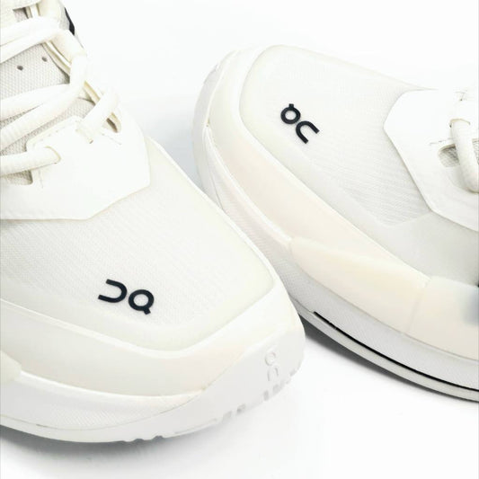 ON THE ROGER PRO 2 ALL WHITE