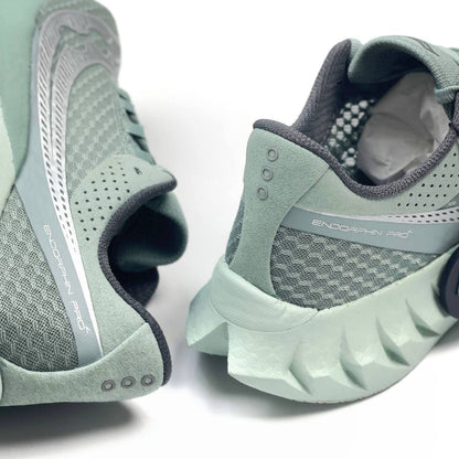 SAUCONY ENDORPHIN PRO 4 ICEBERG CARBON