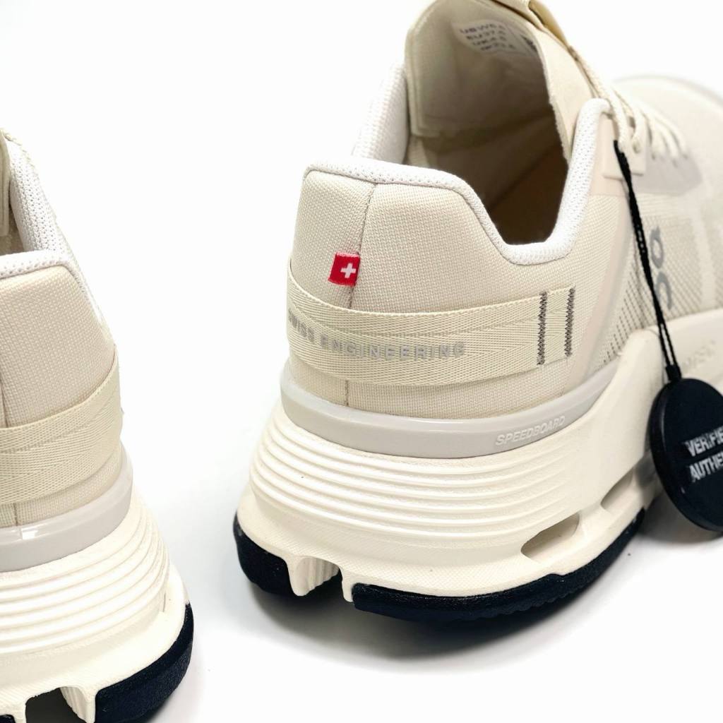 ON CLOUDNOVA FORM 2 TT CREAM IVORY