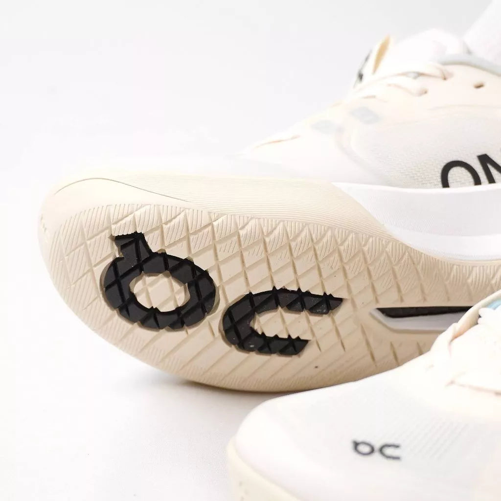 ON THE ROGER PRO 3 IVORY WASH