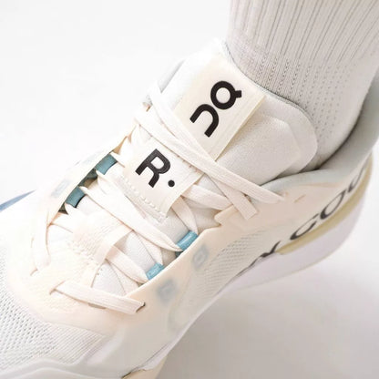 ON THE ROGER PRO 3 IVORY WASH