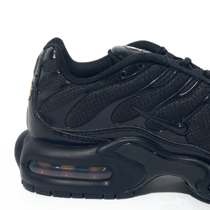 AIR MAX PLUS TN TRIPLE BLACK