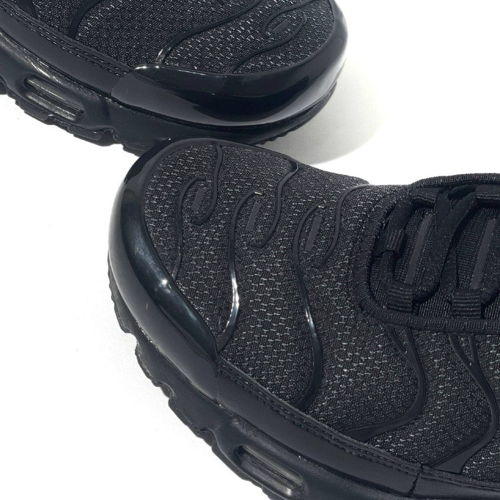 AIR MAX PLUS TN TRIPLE BLACK