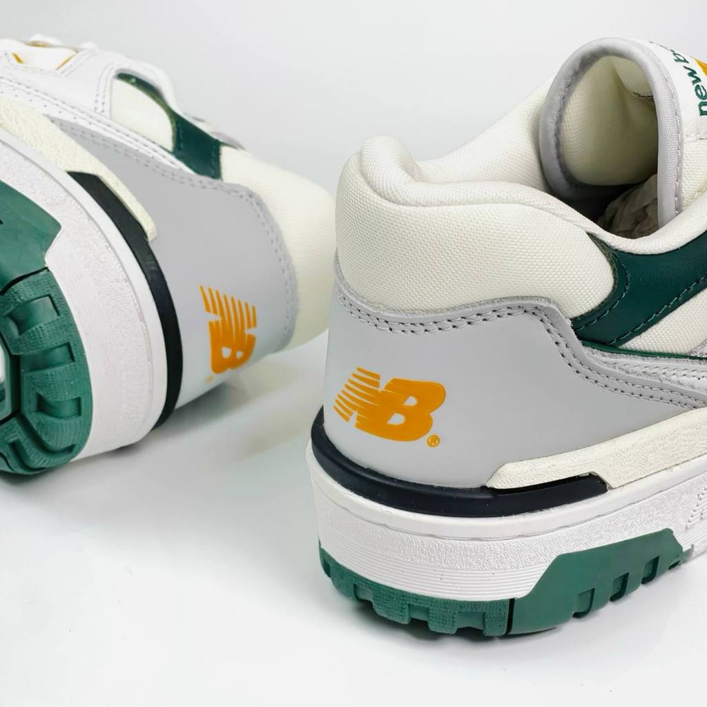 NEW BALANCE 550 MIDNIGHT GREEN