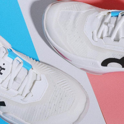 ON THE ROGER PRO FIRE WHITE PINK
