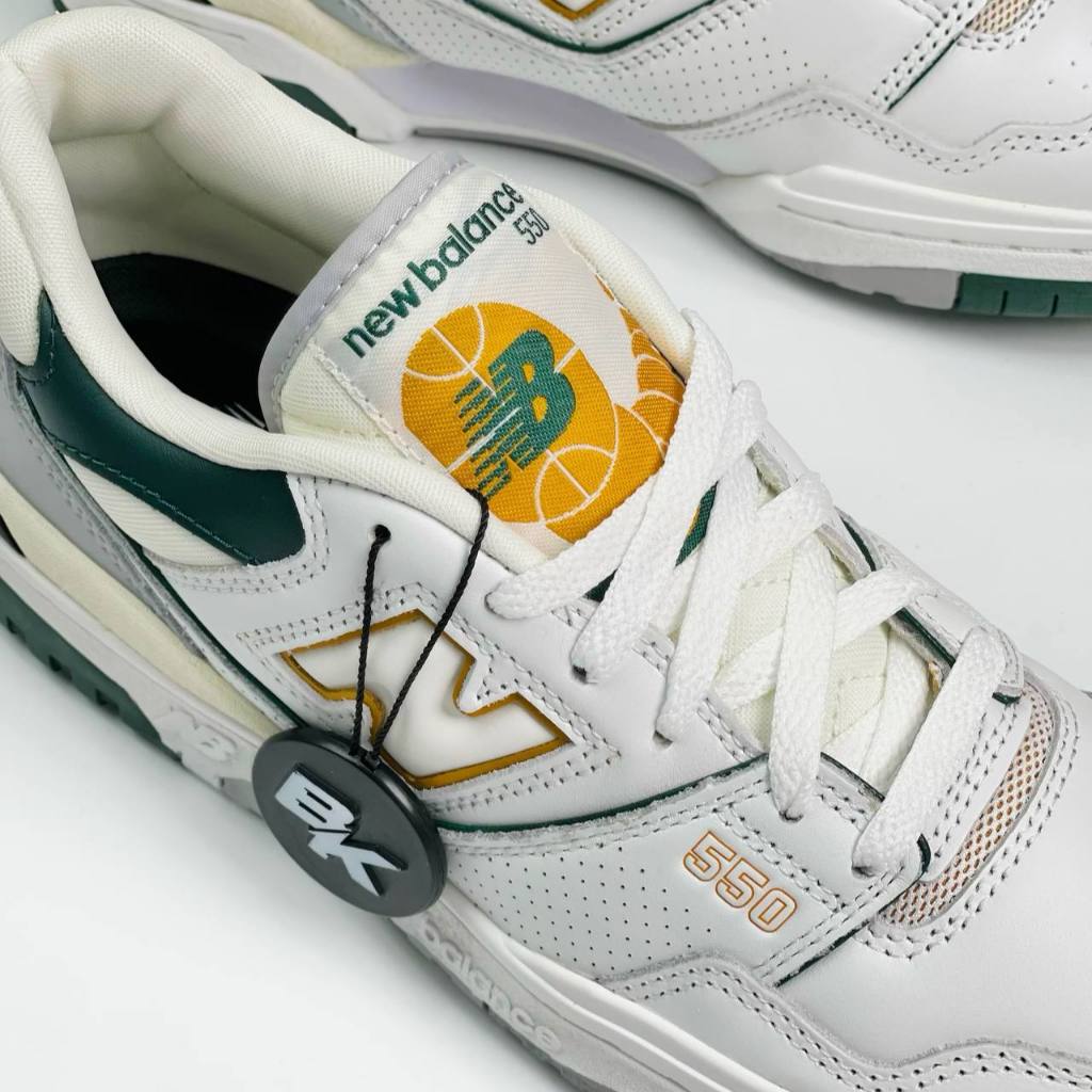 NEW BALANCE 550 MIDNIGHT GREEN