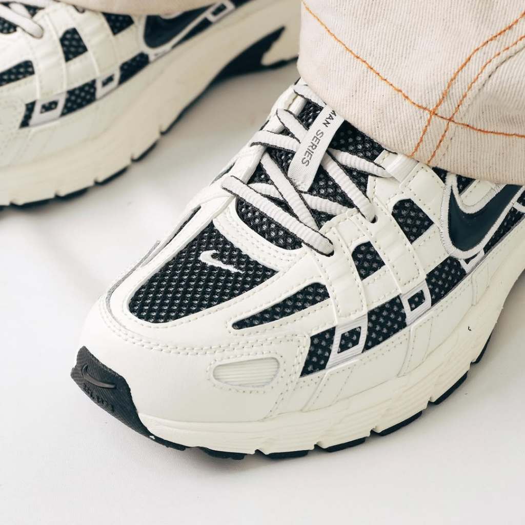 NIKE P-6000 SAIL MEDIUM ASH