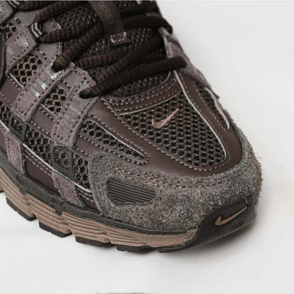 NIKE P-6000 SE VELVET BROWN