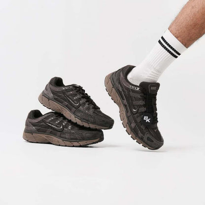 NIKE P-6000 SE VELVET BROWN