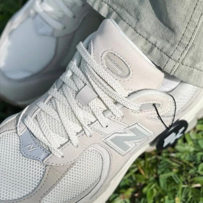 NEW BALANCE 2002R WHITE IVORY