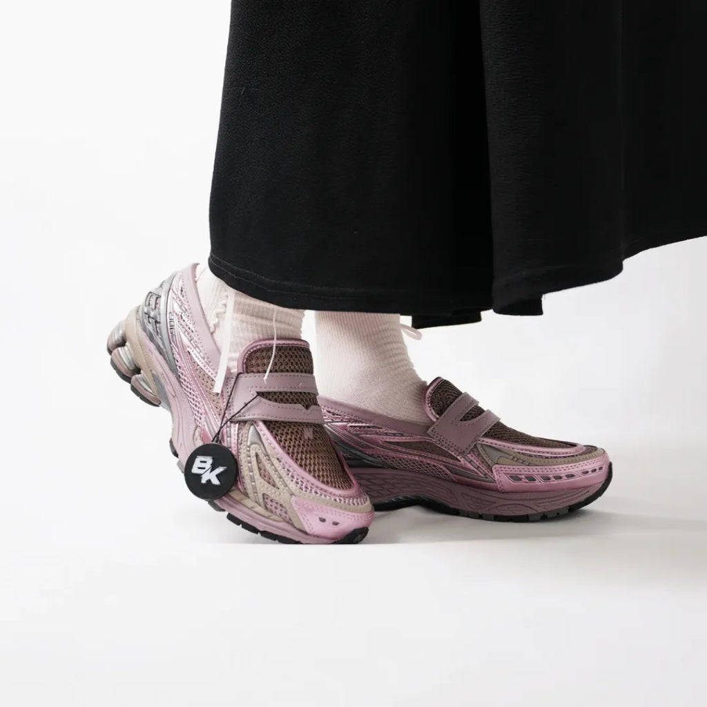 NEW BALANCE 1906L METALLIC PINK