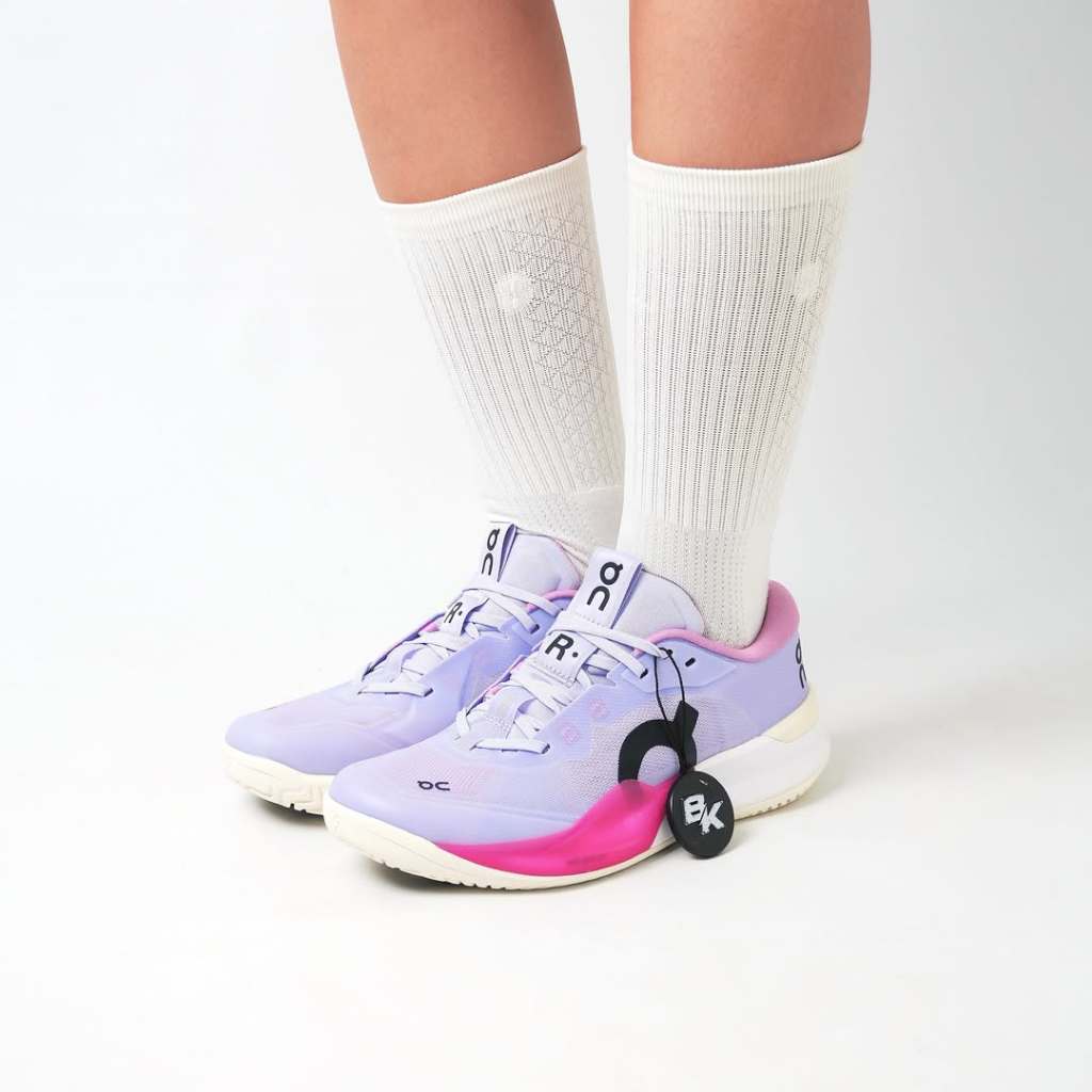 ON THE ROGER PRO 3 CLAY THISTLE PINK