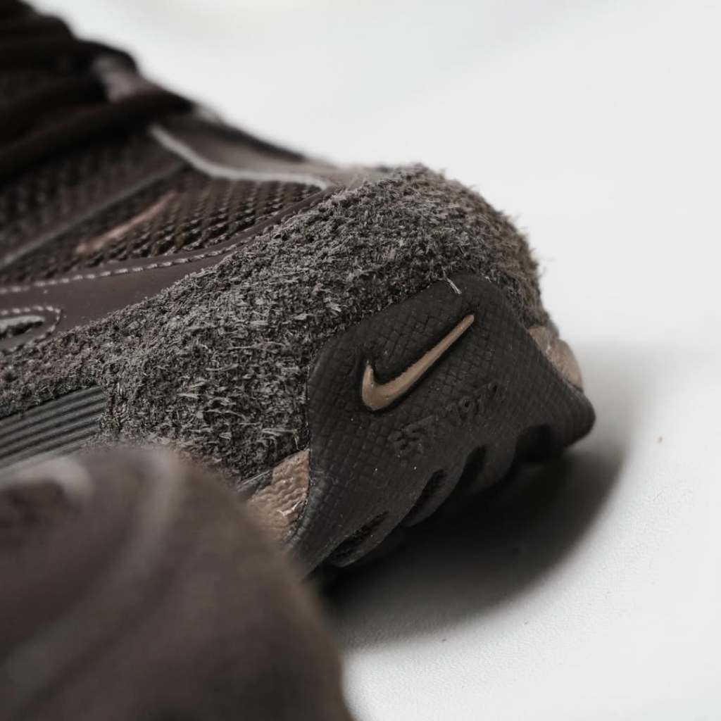 NIKE P-6000 SE VELVET BROWN