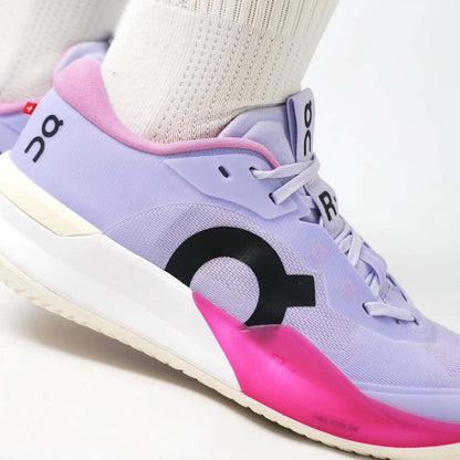ON THE ROGER PRO 3 CLAY THISTLE PINK