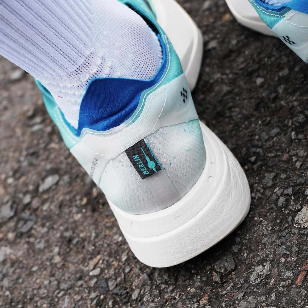 ADIZERO ADIOS PRO 4 HIRAQU