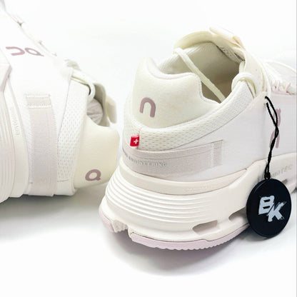 ON CLOUDNOVA 2 WHITE ORCHID