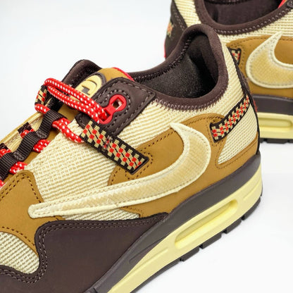 AIR MAX TRAVIS