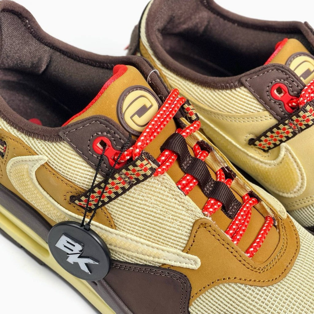 AIR MAX TRAVIS