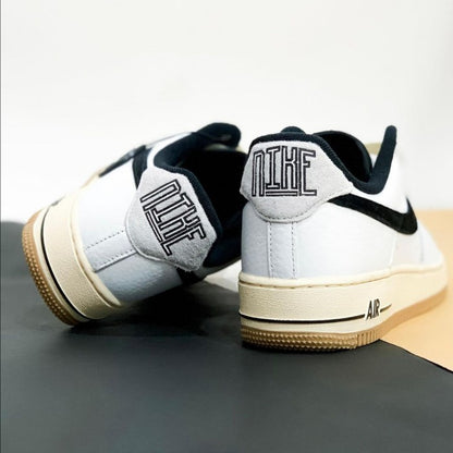 AIR FORCE 1 LX summit white black