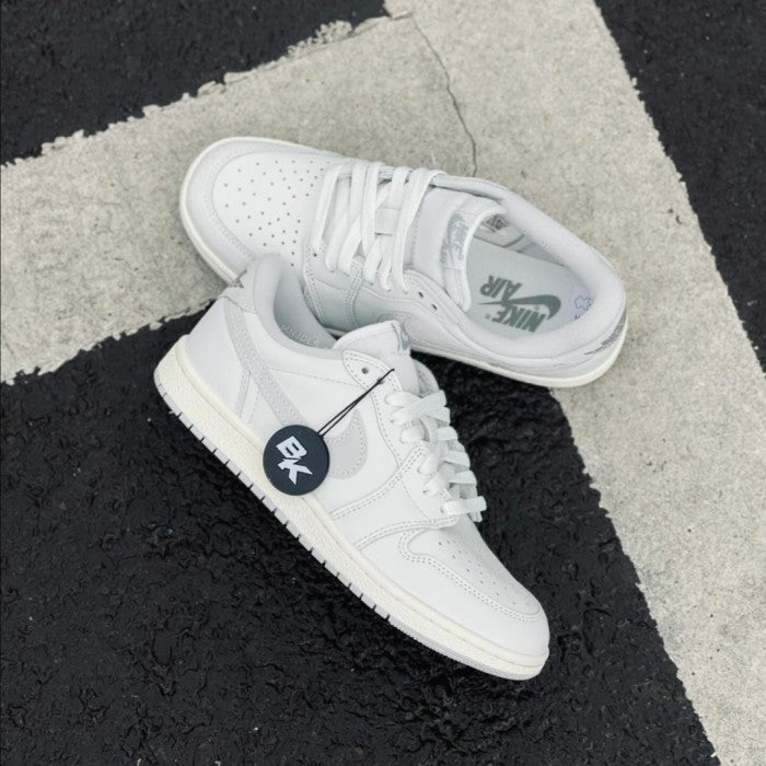 Air jordan 1 low og neutral grey