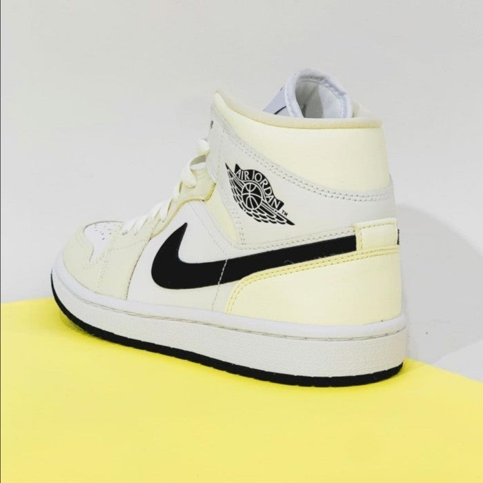 AIR JORDAN 1 MID COCONUT MILK
