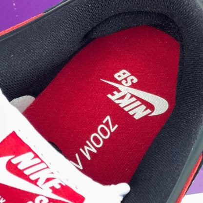 NIKE SB DUNK LOW J-PACK CHICAGO