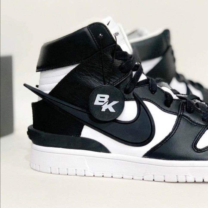 DUNK HIGH AMBUSH BLACK WHITE