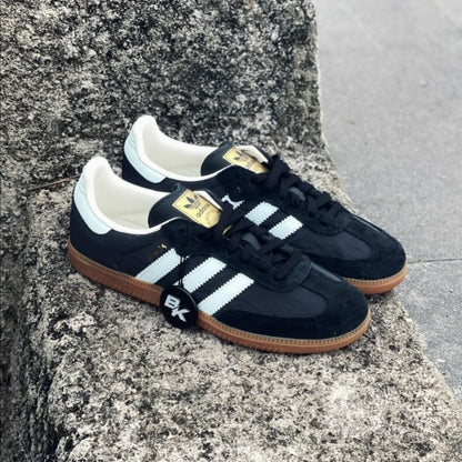 Samba OG Carbon Almost Blue W