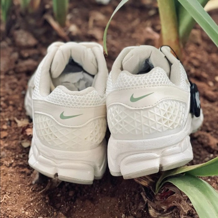 Nike zoom Vomero 5 Pale ivory wmns