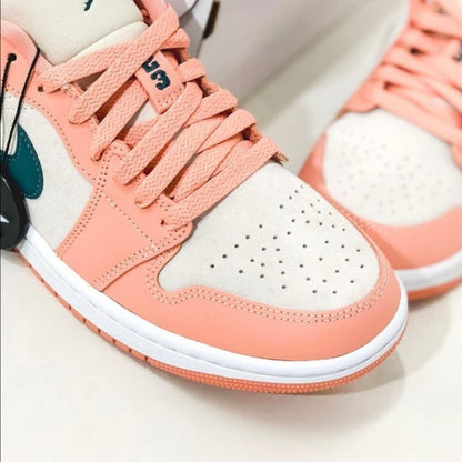 AIR JORDAN 1 LOW MADDER ROOT