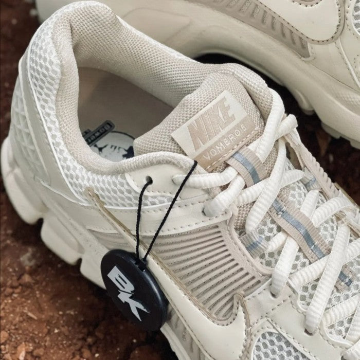 Nike zoom Vomero 5 Pale ivory wmns