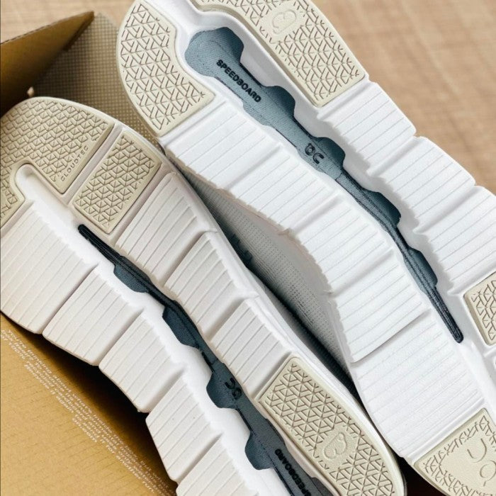 On Cloudrift Undyed White Frost Wmns