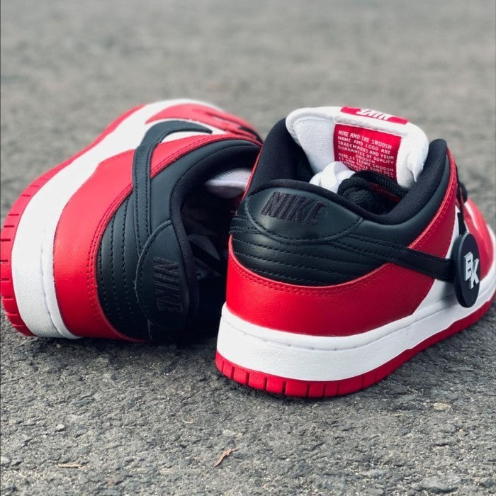 NIKE SB DUNK LOW J-PACK CHICAGO