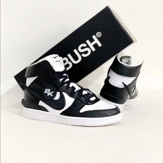 DUNK HIGH AMBUSH BLACK WHITE