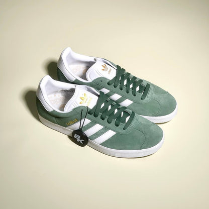 Adidas gazelle green oxide white