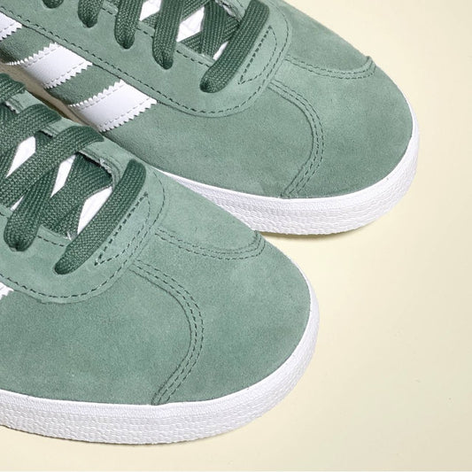 Adidas gazelle green oxide white