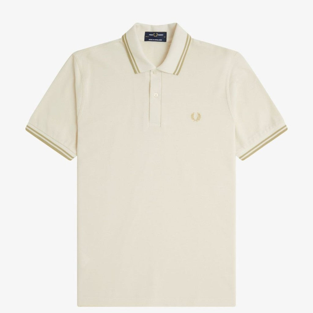Twin tipped fred perry shirt lightecru